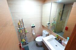 The Palette (D18), Condominium #451089271